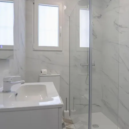 Modern Detached 4 Bed 3 Bath With Private Pool Close To Amenities Villamartin (Valencia)